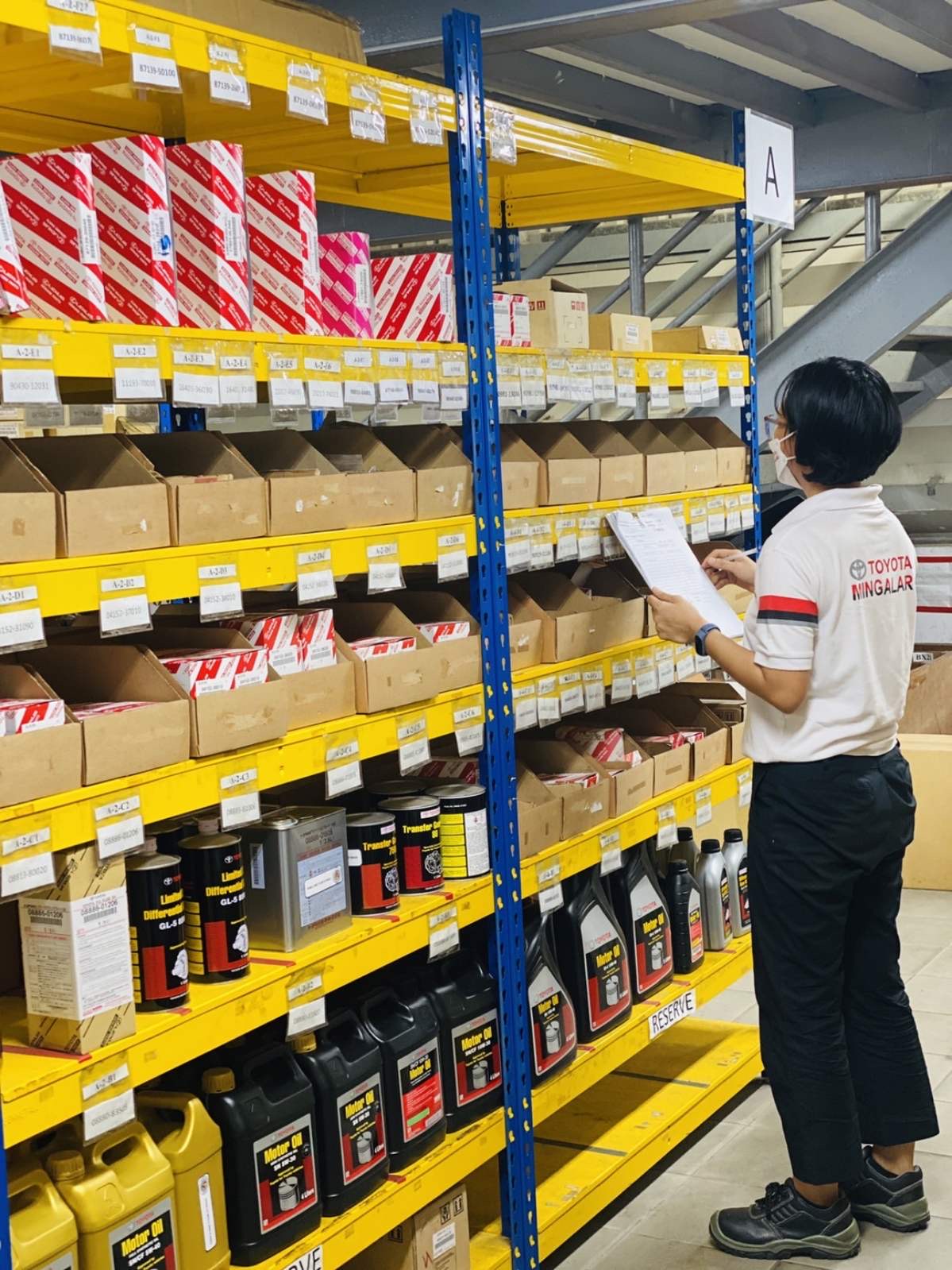 Toyota-Myanmar-Sales dealer3